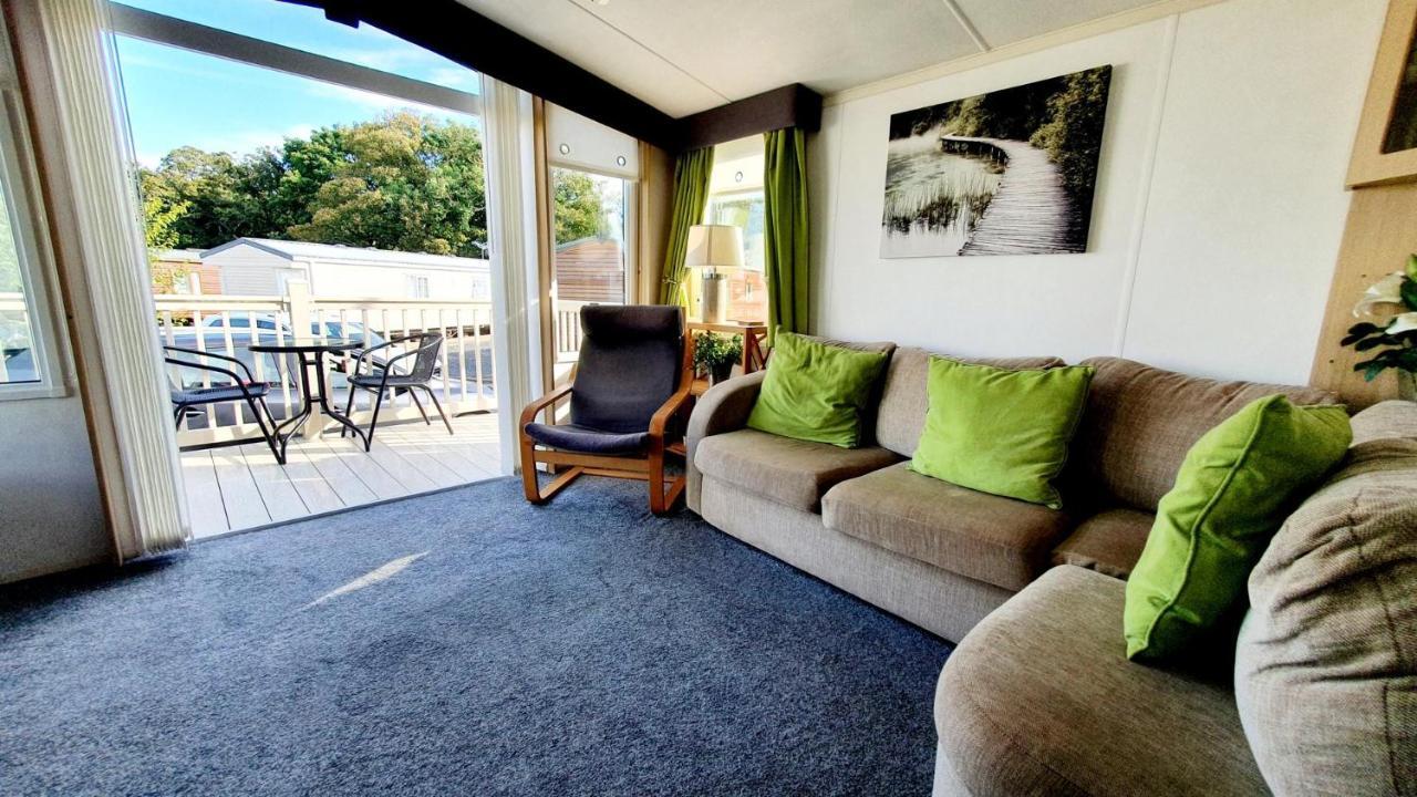 Apple Tree Lodge Hot Tub 3 Bedroom 2 Bars Morpeth Exterior photo